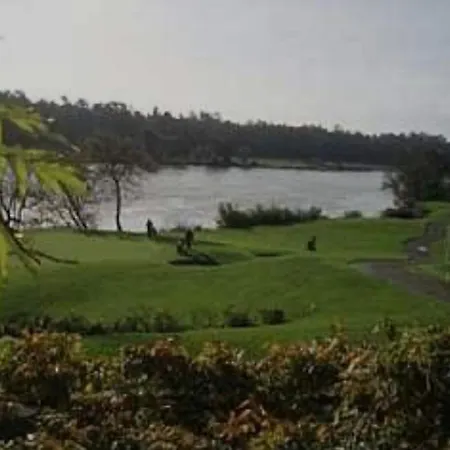 Quinta Da Barca Golf, River View Luxury T2 Apartment, Pool, Tennis, Wifi Esposende